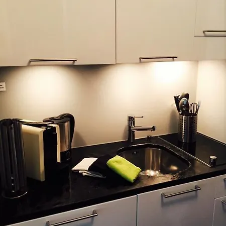 Bahari Apartment *